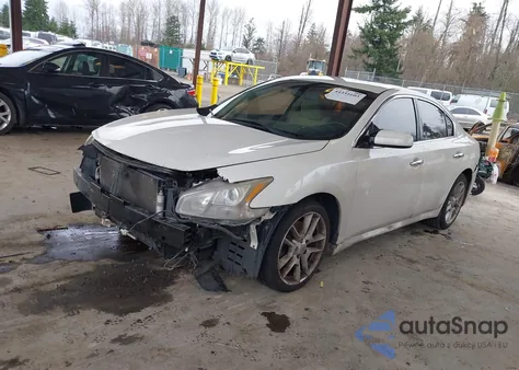 2010 Nissan Maxima 3.5 S z USA, uszkodzony, nr VIN 1N4AA5AP7AC820429
